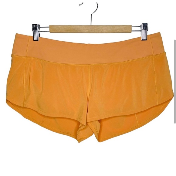 2.5 low waisted lululemon shorts! - Picture 2 of 6